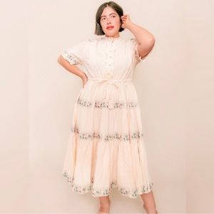Dainty Ivy City Co XXL Midi Tiered Dress